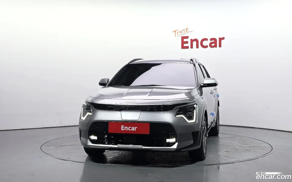 Kia Niro EV 2023 — thumbnail 3