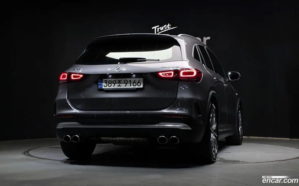 Mercedes-Benz GLA-Class GLA45 AMG 4MATIC+ 2022 — thumbnail 4