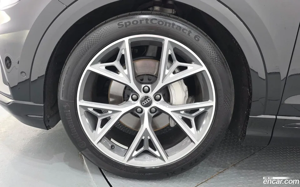 Audi Q8 (4M) 50 TDI 2023 — thumbnail 2