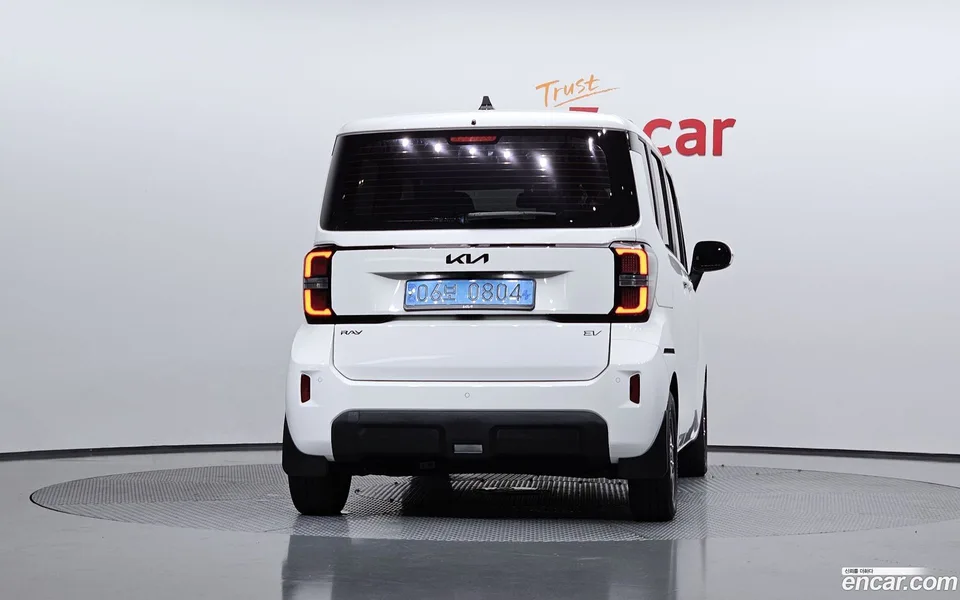 Kia Ray EV 2023 — thumbnail 4