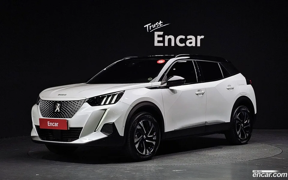 Peugeot e-2008 2023