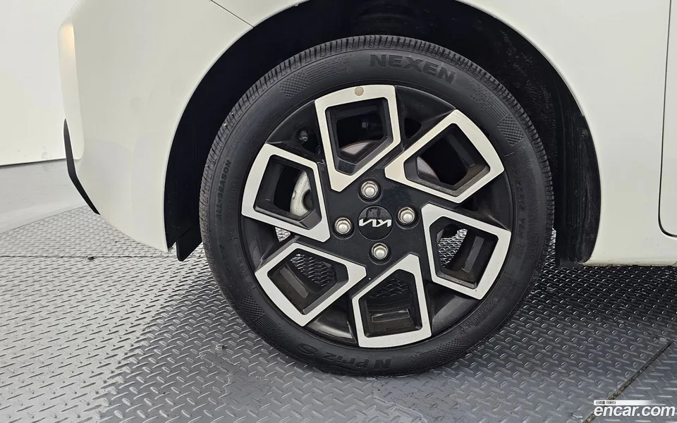 Kia Ray 2025 — thumbnail 2