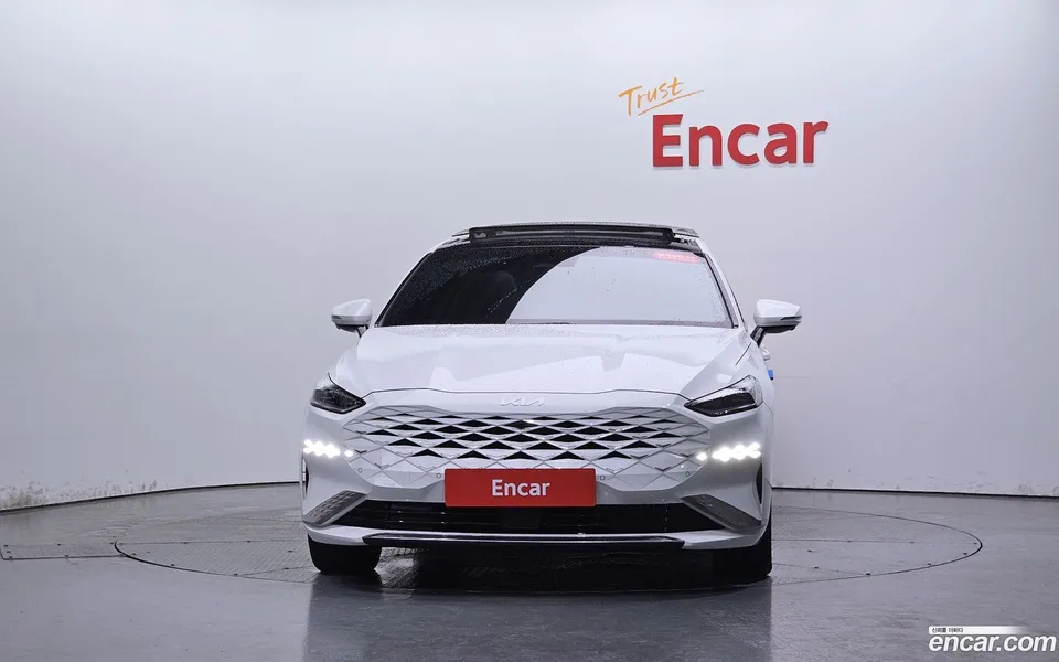 Kia K8 Hybrid 2024 — thumbnail 3