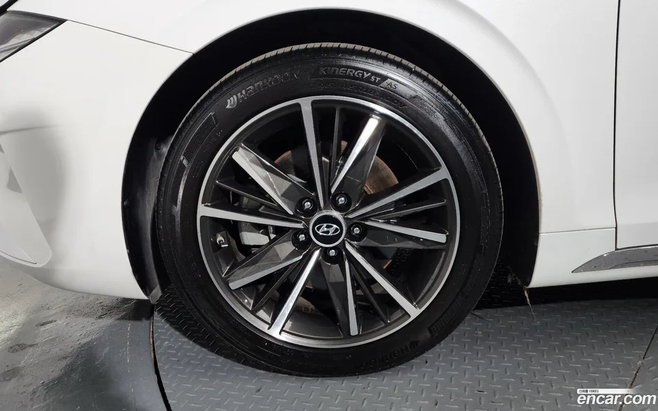 Hyundai Grandeur IG 2.5 2022 — thumbnail 5