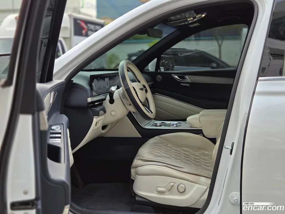 Genesis GV80 2.5T 2WD 2024 — thumbnail 2