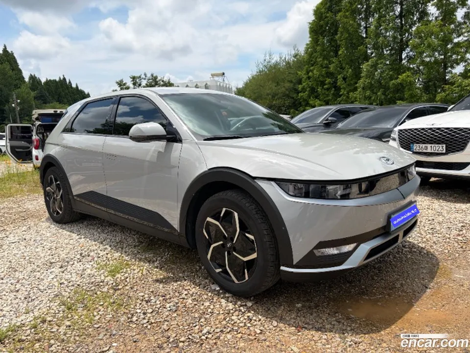 Hyundai Ioniq 5 2024 — thumbnail 3