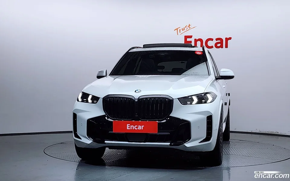 BMW X5 xDrive 40d M 2025 — thumbnail 3