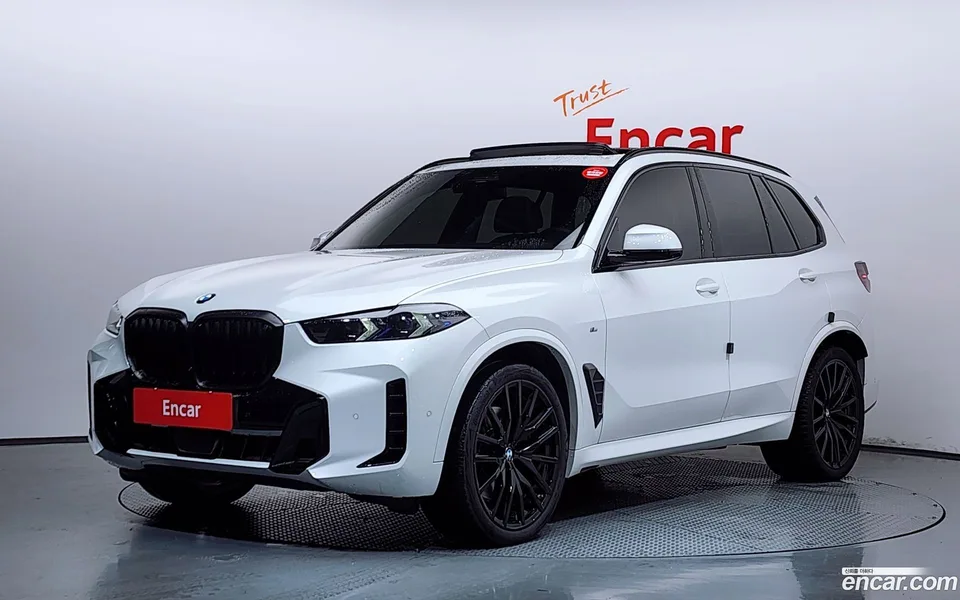 BMW X5 xDrive 40d M 2025 — photo 1, buy with delivery to Moscow