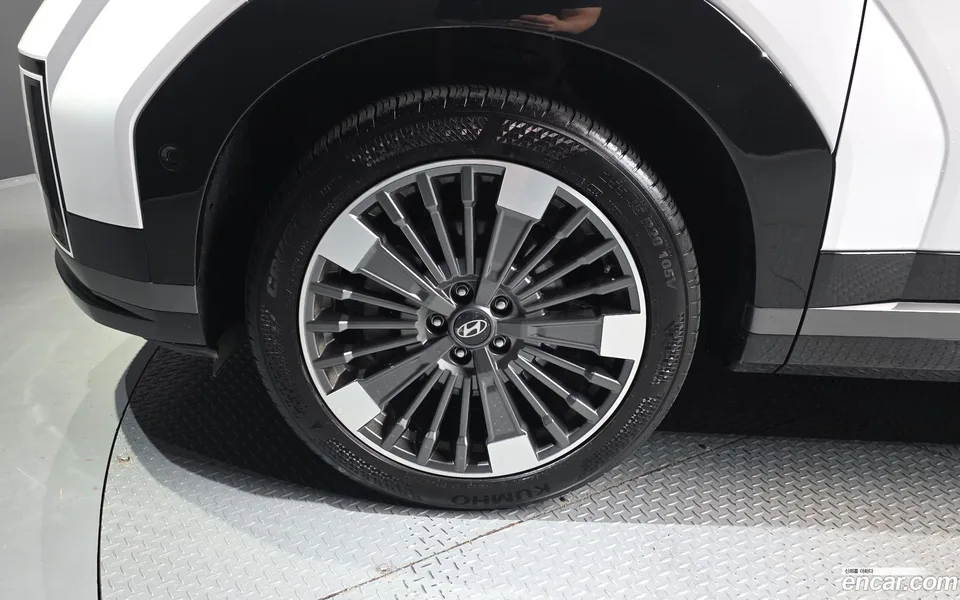 Hyundai SantaFe HEV 1.6 4WD 2023 — миниатюра 2