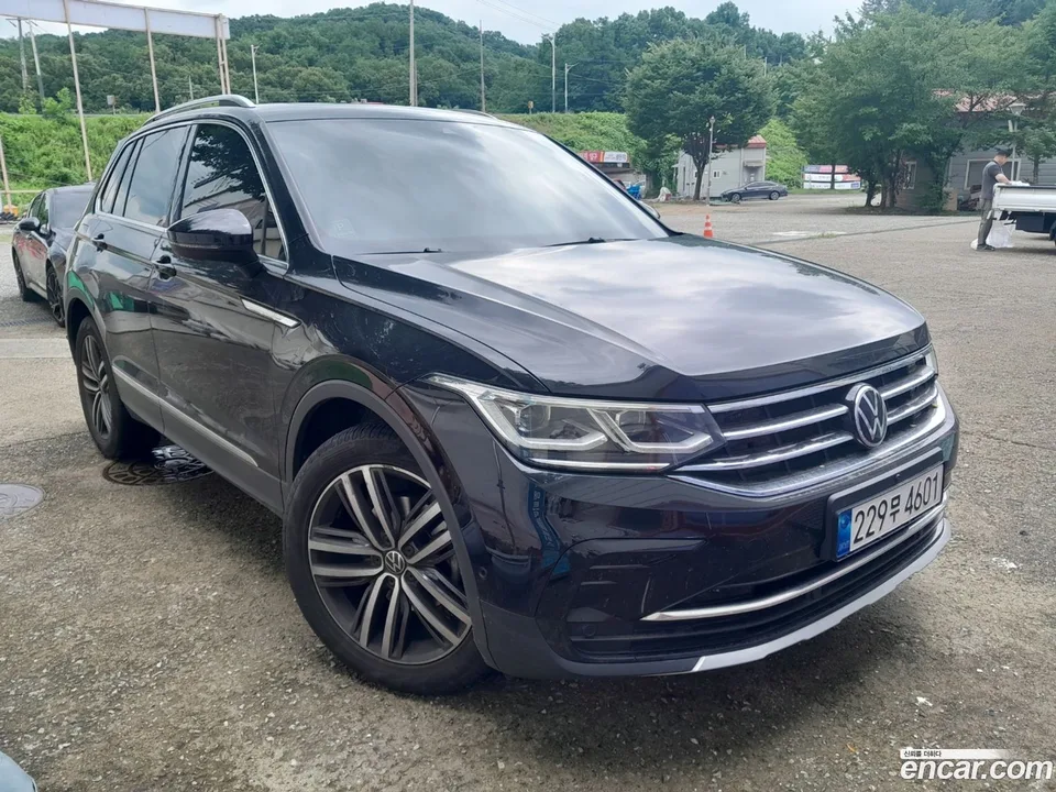 Volkswagen Tiguan 2.0 TDI 2022 — thumbnail 3