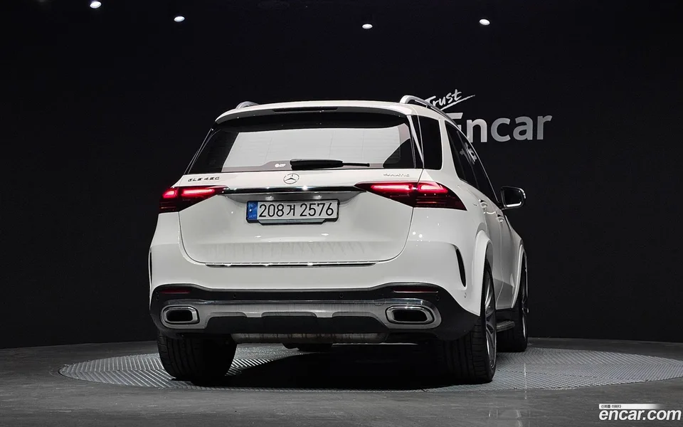 Mercedes-Benz GLE-Class GLE450 4MATIC 2024 — thumbnail 4