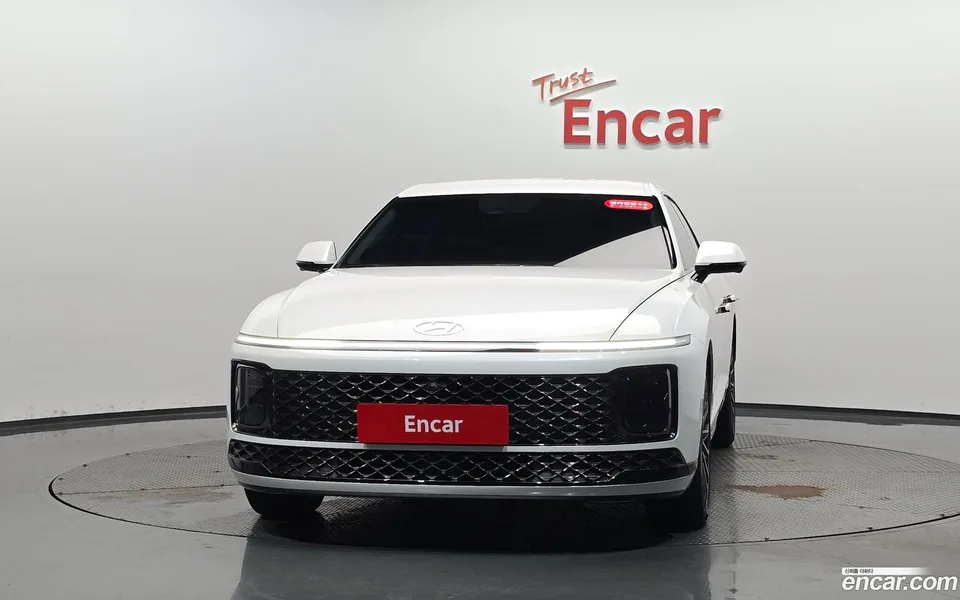 Hyundai Grandeur Hybrid 2024 — thumbnail 3