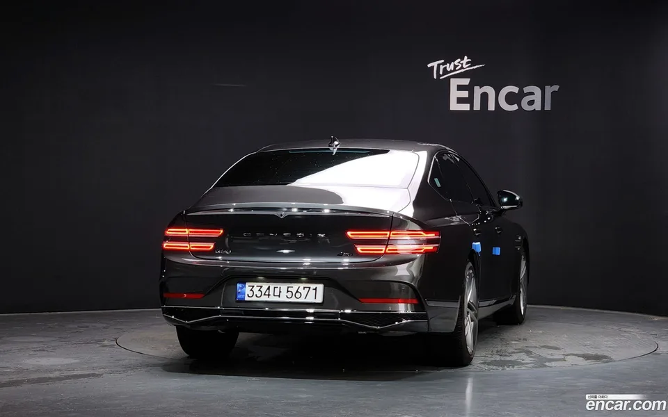 Genesis G80 2.5 AWD 2025 — thumbnail 4