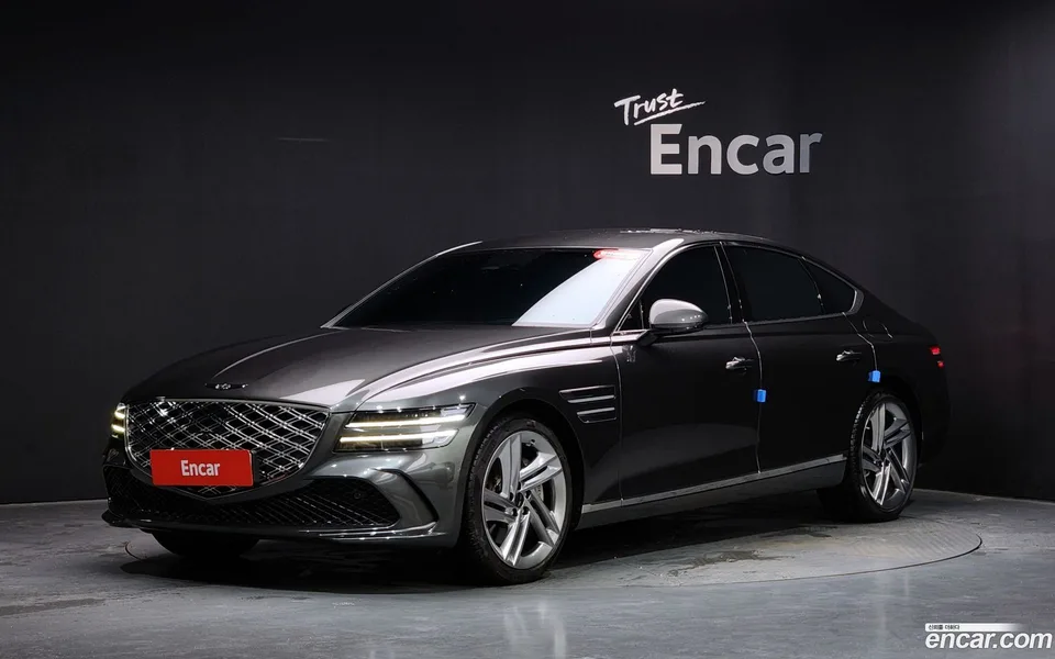 Genesis G80 2.5 AWD 2025 — photo 1, buy with delivery to Moscow