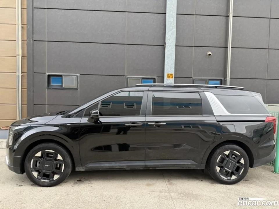 Kia Carnival HEV 9 2025 — thumbnail 3