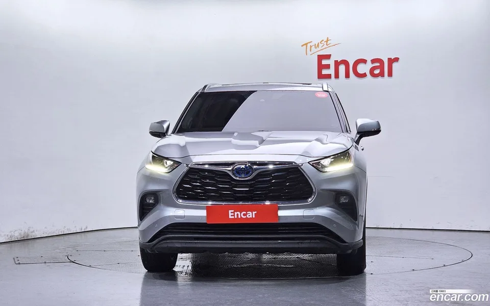 Toyota 4 2.5 4WD 2023 — thumbnail 3