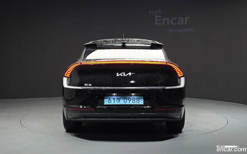 Kia EV6 2023 — thumbnail 4