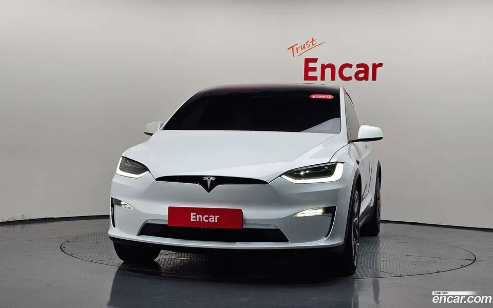 Tesla Model X AWD 2023 — thumbnail 3