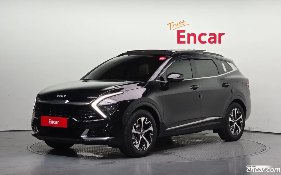 Kia Sportage Hybrid 2WD 2024 — photo 1, buy with delivery to Moscow