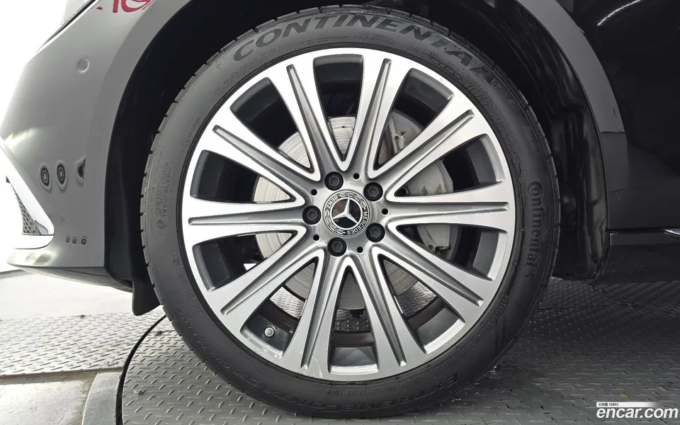 Mercedes-Benz E-Class E350 4MATIC 2022 — thumbnail 2