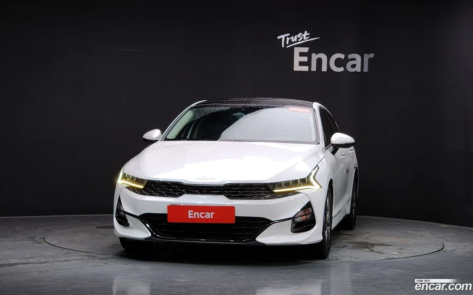 Kia K5 2.0 2022 — thumbnail 3