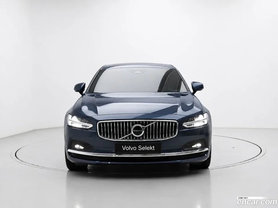 Volvo S90 B6 AWD 2022 — thumbnail 3
