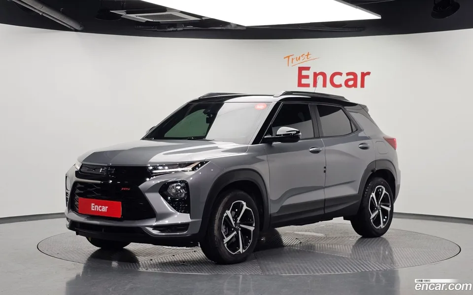 Chevrolet Trailblazer 1.3 4WD 2023 — photo 1, buy with delivery to Moscow