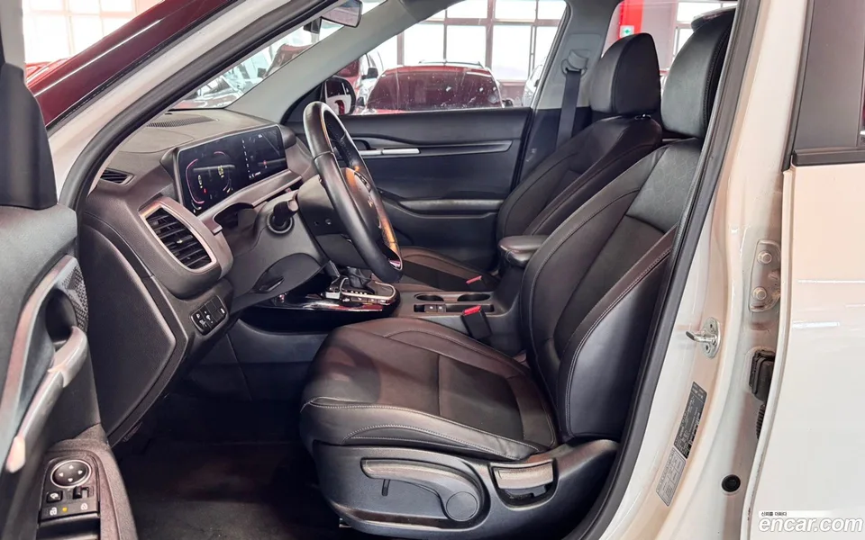 Kia Seltos 2.0 2WD 2023 — thumbnail 2