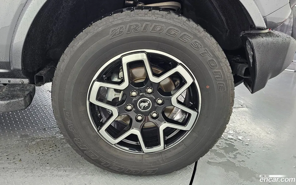 Ford Bronco 2.3 2024 — thumbnail 2
