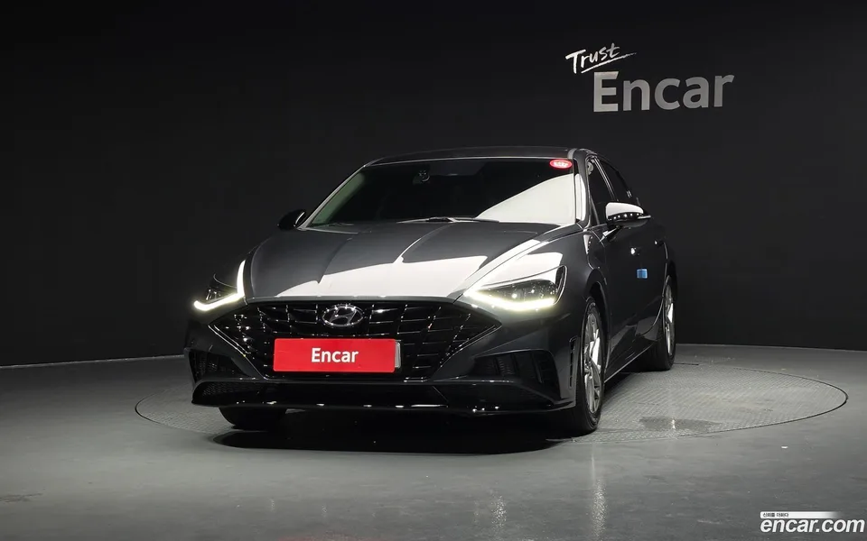Hyundai Sonata 2.0 2022 — thumbnail 3