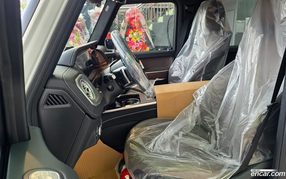 Mercedes-Benz G-Class G450d 2026 — thumbnail 4