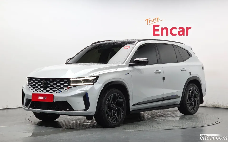 Renault Samsung Grand Koleos 1.5 E-TECH 2WD 2025 — photo 1, buy with delivery to Moscow