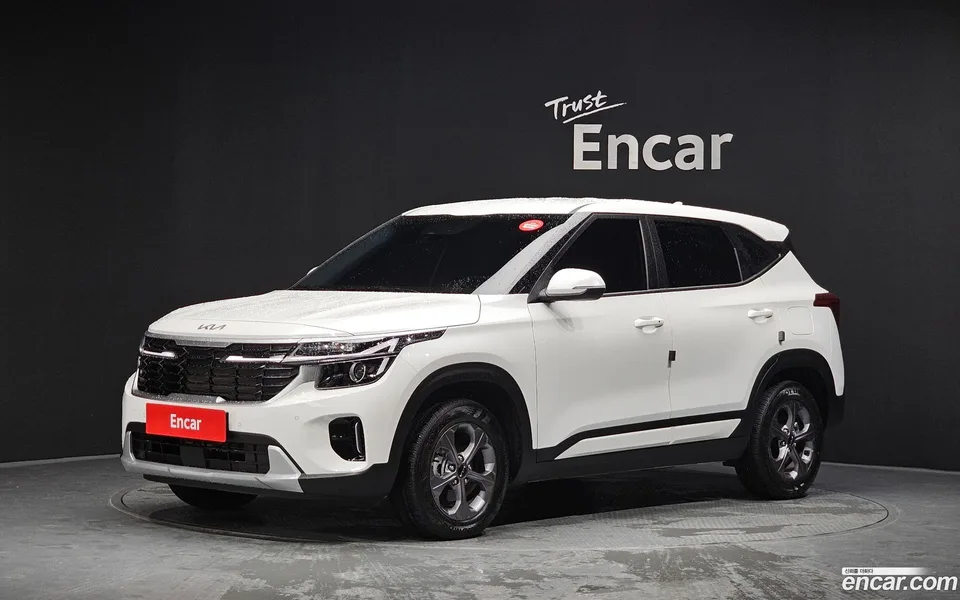 Kia Seltos 2.0 2WD 2026 — photo 1, buy with delivery to Moscow