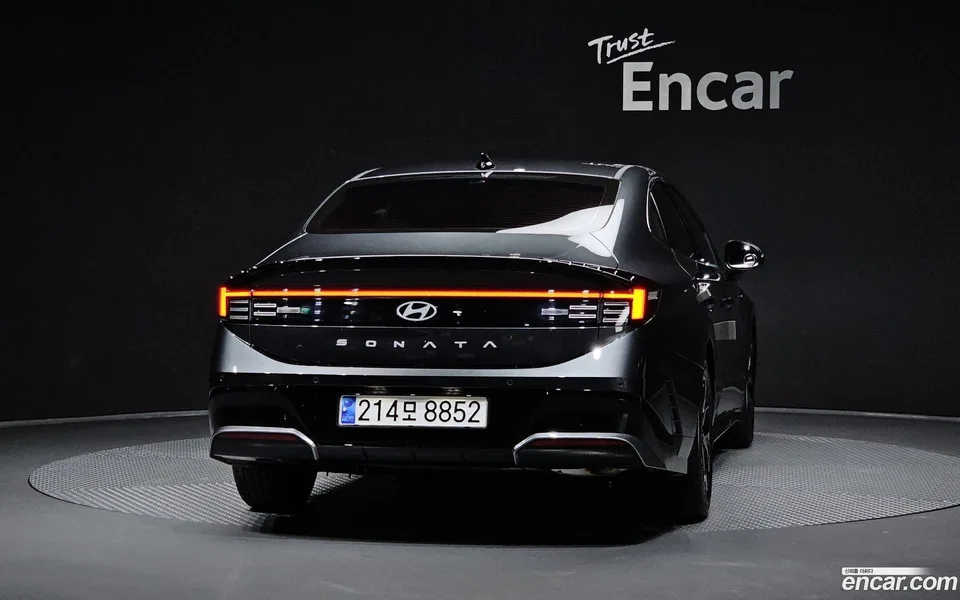 Hyundai Sonata The Edge 2.0 LPG 2023 — миниатюра 4