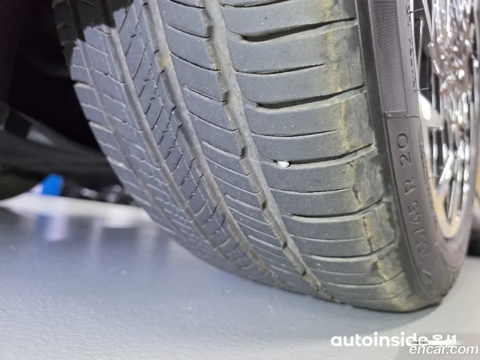 Hyundai Ioniq 5 AWD 2024 — thumbnail 5