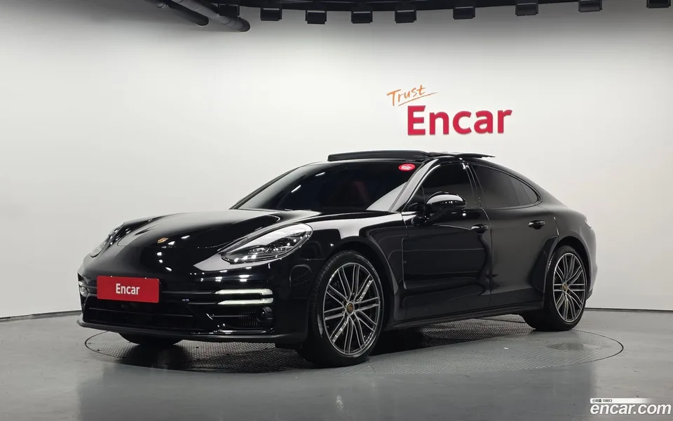 Porsche Panamera (971) 2.9 AWD 2022 — photo 1, buy with delivery to Moscow