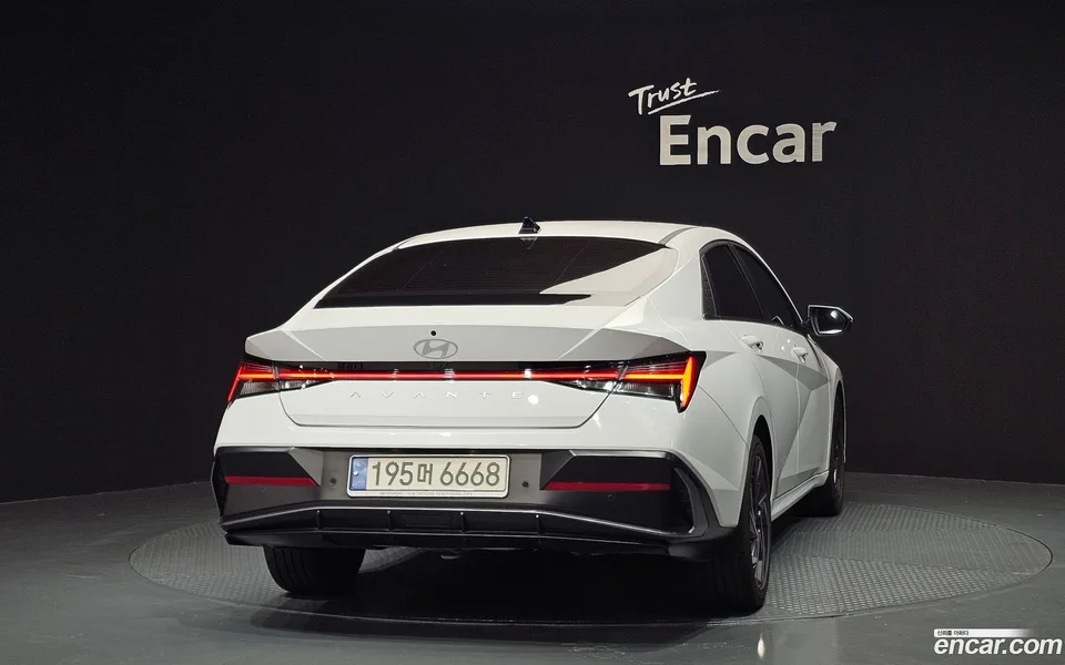 Hyundai Avante CN7 1.6 2023 — thumbnail 4