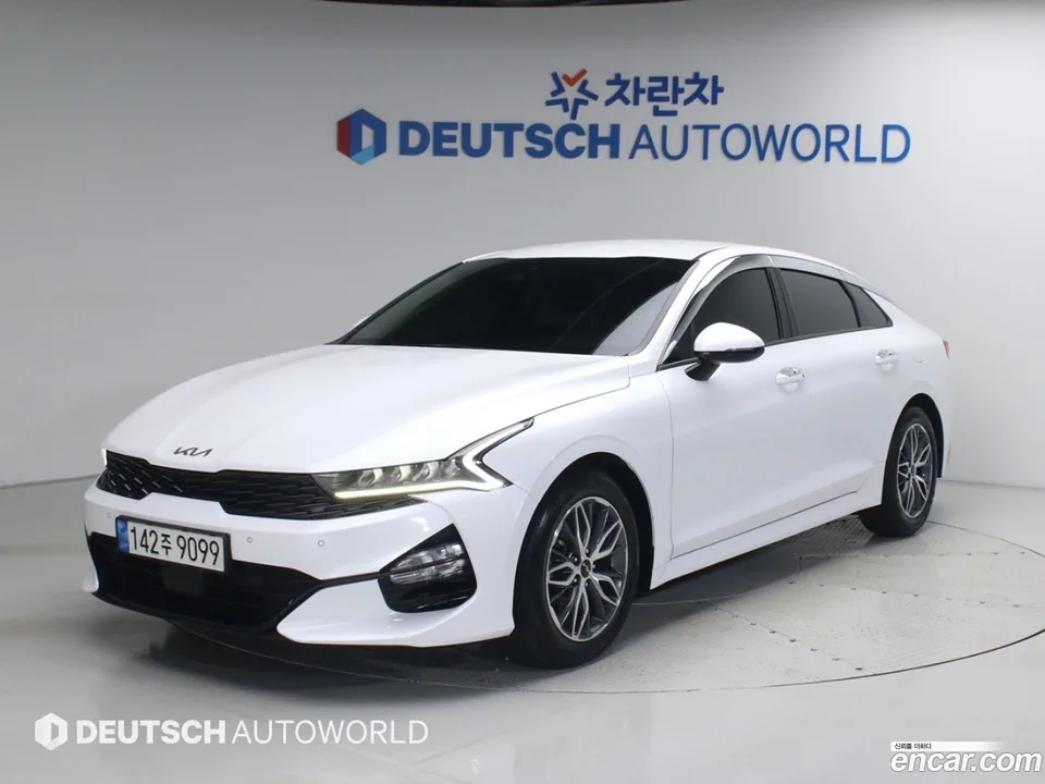 Kia K5 2023
