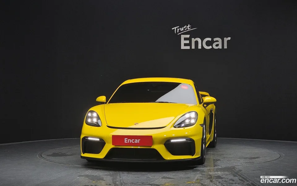 Porsche 718 Cayman 4.0 GT4 2023 — thumbnail 3