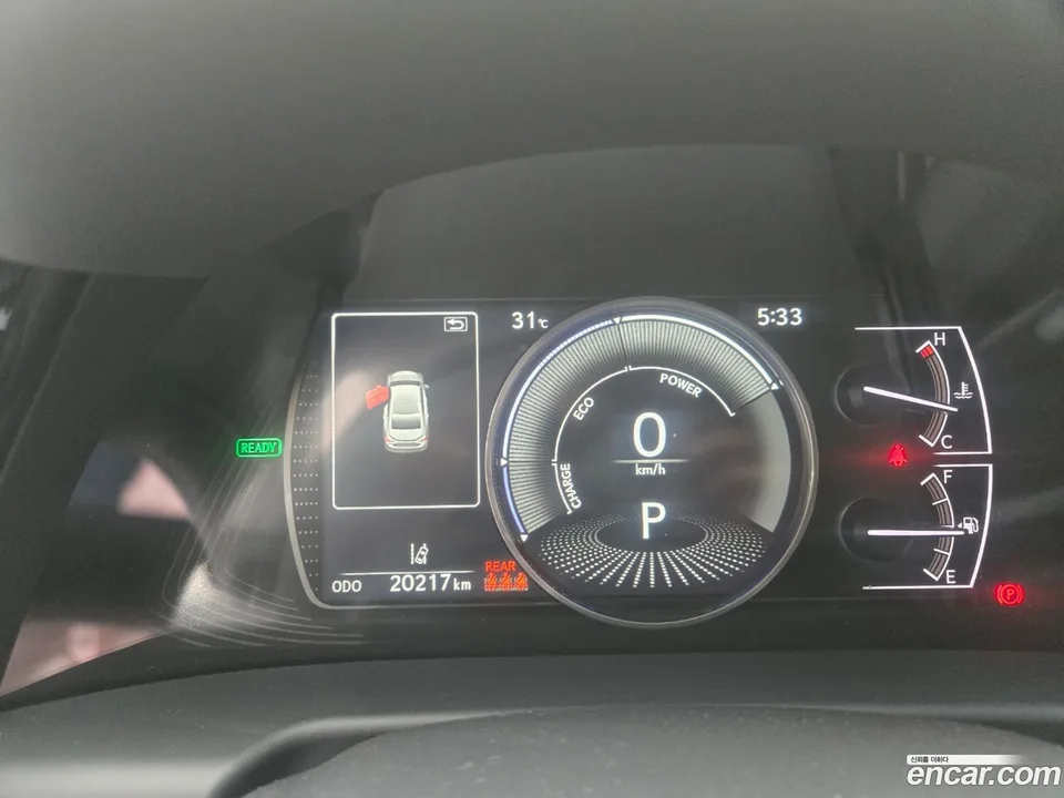 Lexus ES 300h 2024 — thumbnail 2