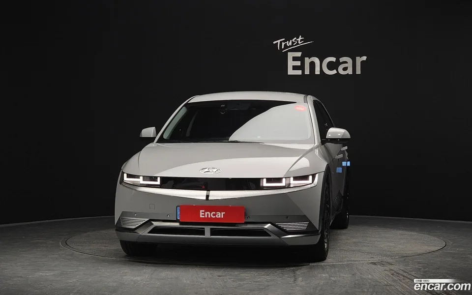 Hyundai Ioniq 5 2022 — thumbnail 3