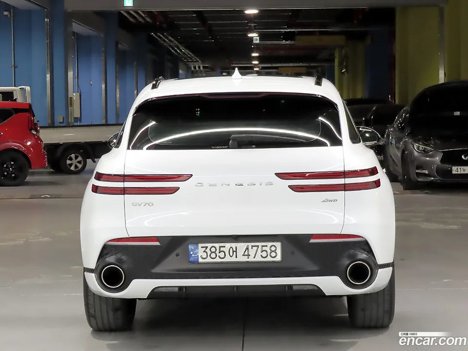 Genesis GV70 2.5T AWD 2024 — thumbnail 3