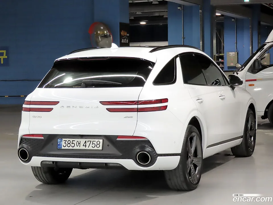Genesis GV70 2.5T AWD 2024 — thumbnail 4