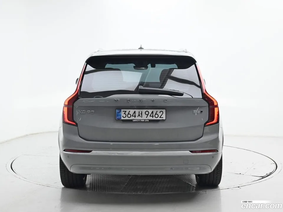 Volvo XC90 B6 2026 — thumbnail 4