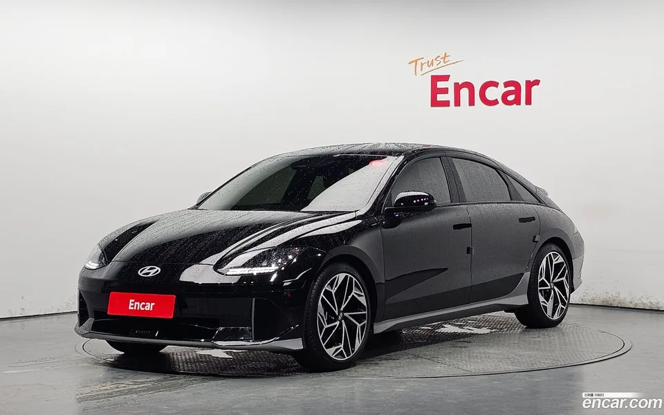 Hyundai Ioniq 6 2023 — photo 1, buy with delivery to Moscow