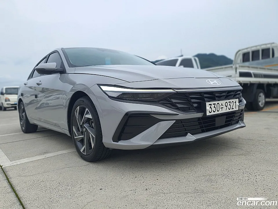 Hyundai Avante CN7 1.6 LPi () 2024 — thumbnail 2