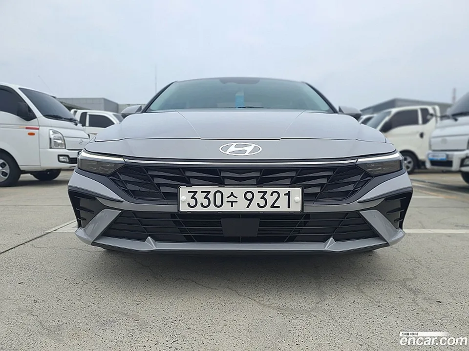 Hyundai Avante CN7 1.6 LPi () 2024 — thumbnail 3