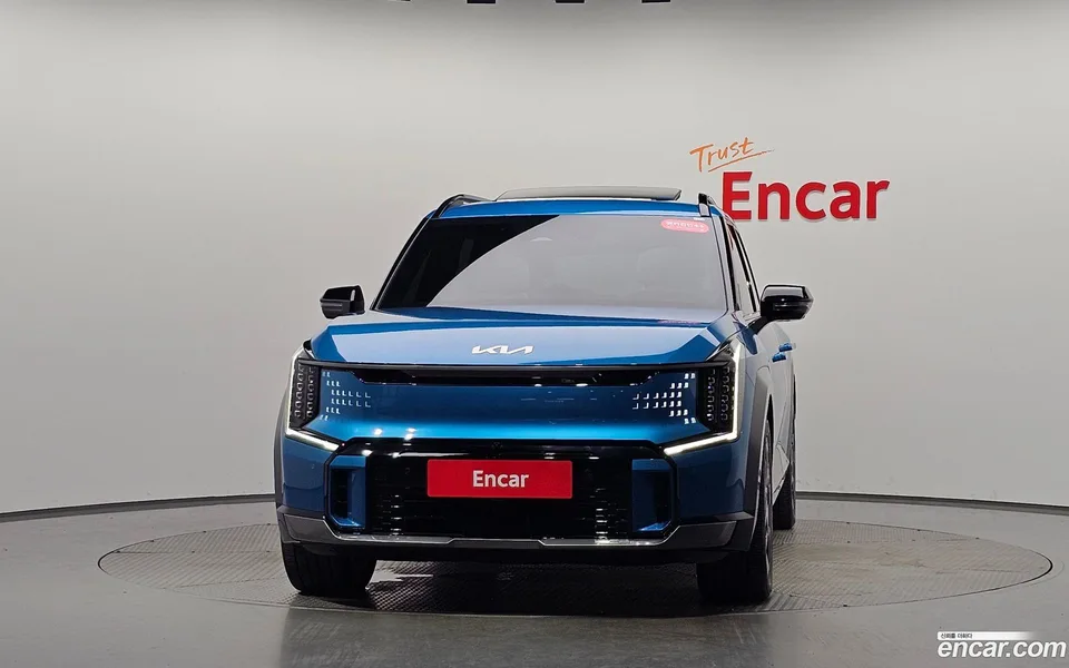 Kia EV9 4WD 2023 — thumbnail 3