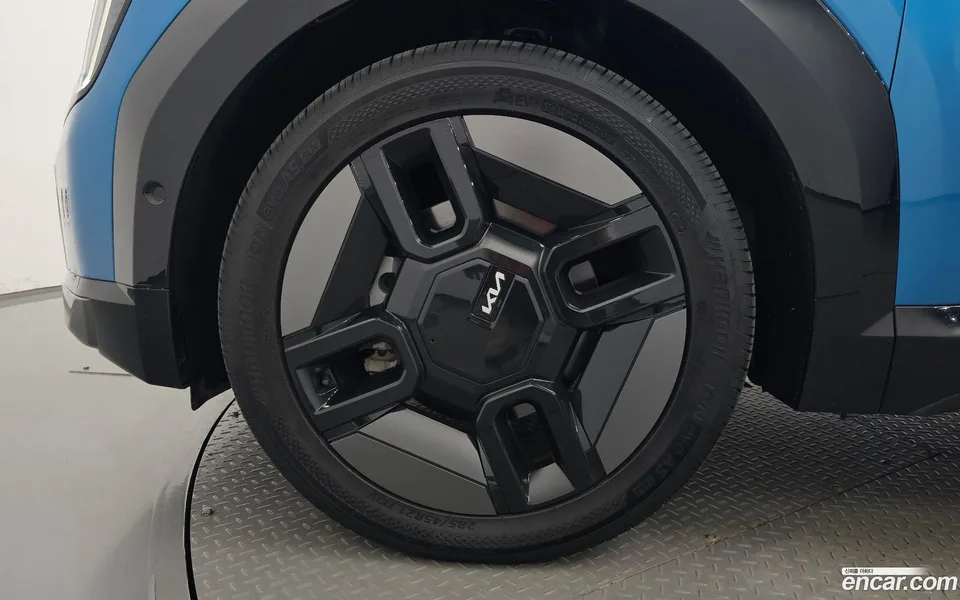 Kia EV9 4WD 2023 — thumbnail 5