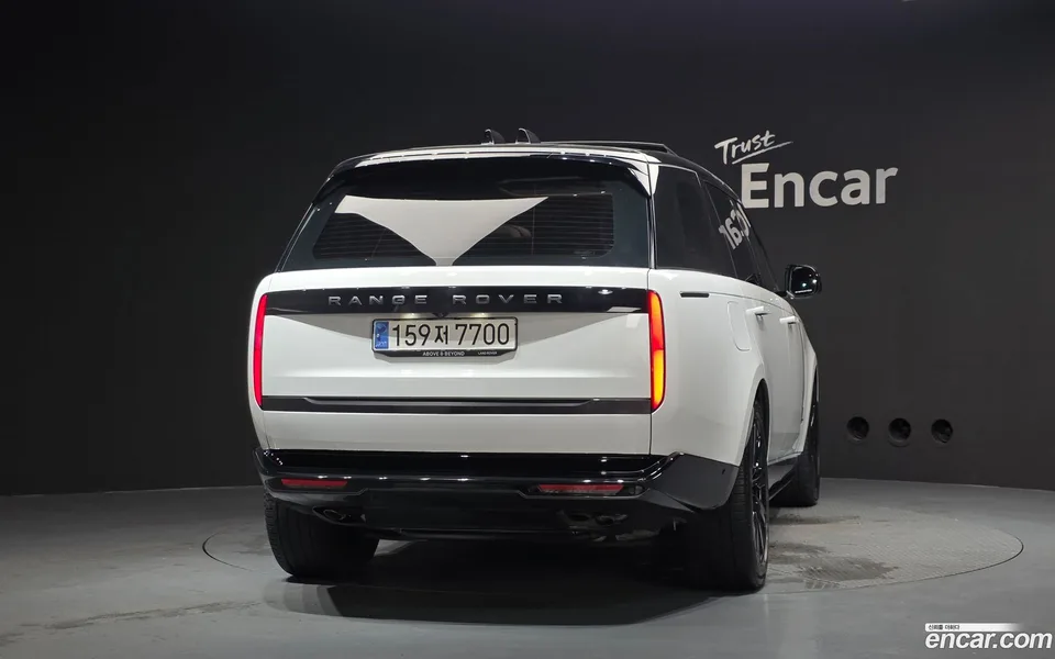 Land Rover Range Rover P530 AB LWB 2023 — thumbnail 4